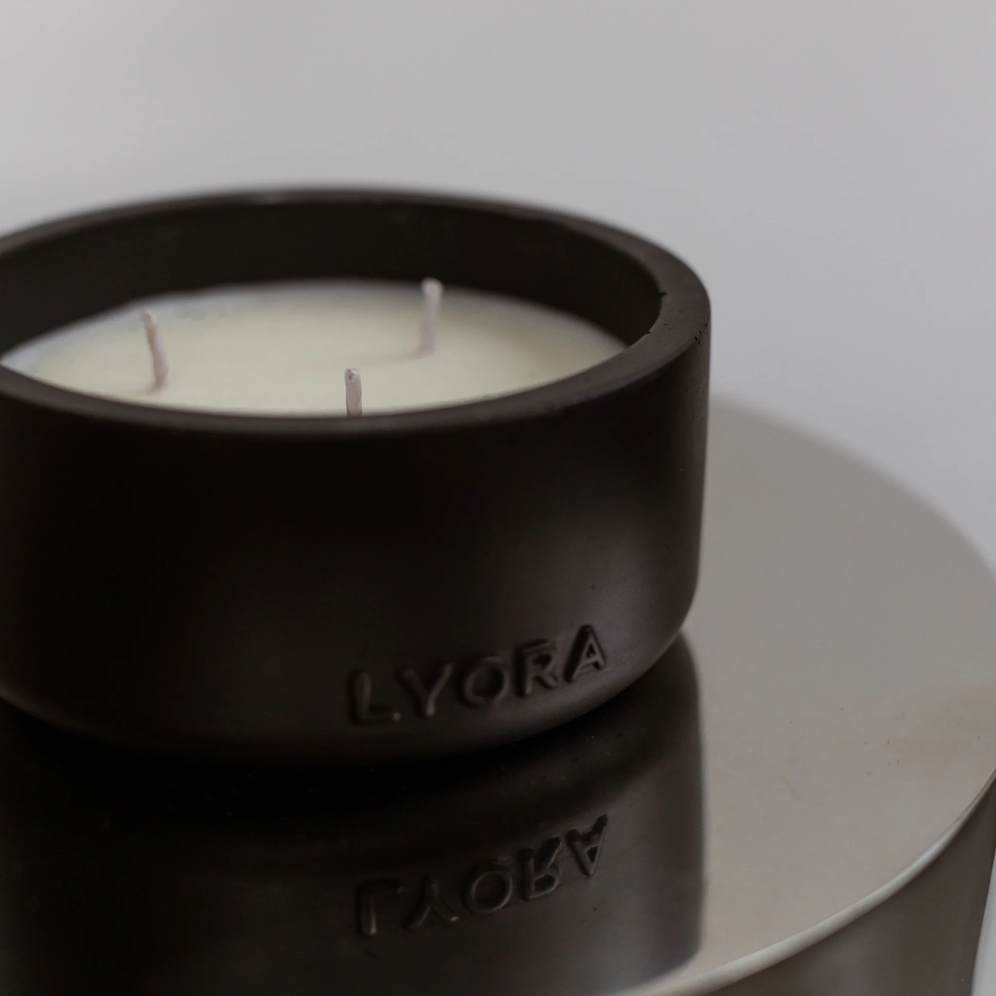 LYORA Vanilla Oud Refill - Image 5